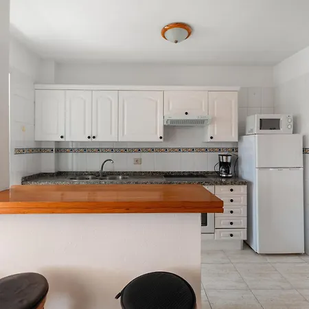 Cristianos Apartment